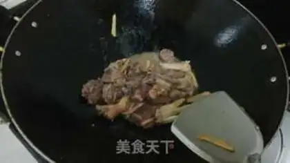 Make Roasted mushroom duck step 4