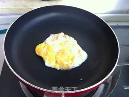 Make Egg salad burger step 8