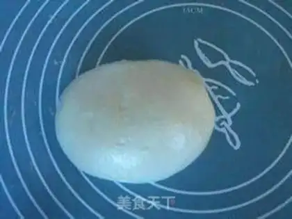 Make Fruit-meat mooncake step 1