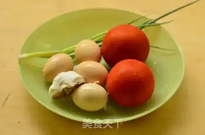Make Tomato eggs step 0