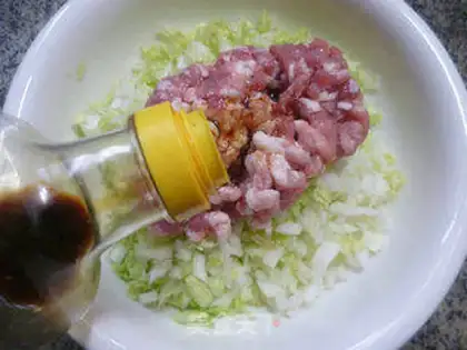 Make Pork dumplings step 4