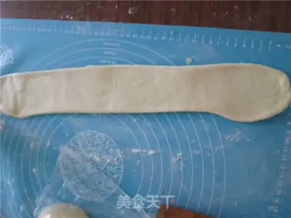 Make A salad sauce with milk toast step 13