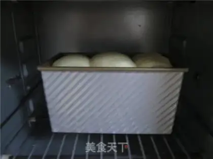 Make A salad sauce with milk toast step 17