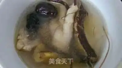 Make Five fingers of peach root chicken soup step 6