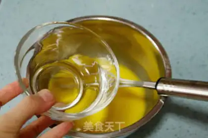 Make "Red-tree roses" step 3