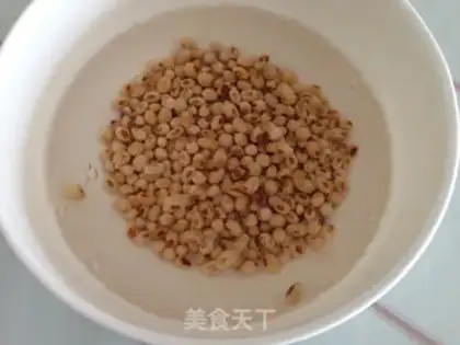 Make Bones, soybeans, abalone soup step 0