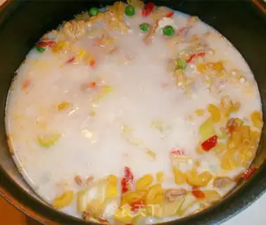 Make Tomato cream pasta step 3