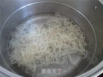 Make Solitary salad step 14