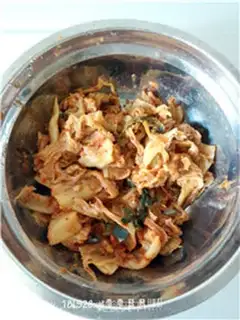 Make Korean cabbage soup step 0