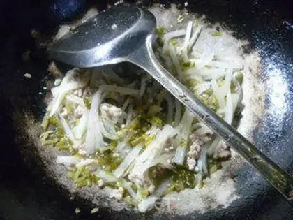 Make Snow gravy radish step 11