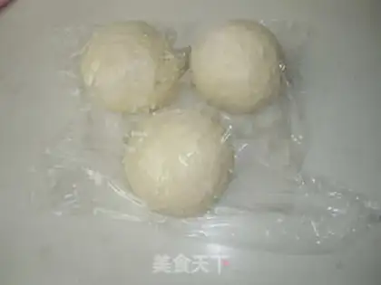 Make Milky honey toast step 1