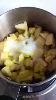 Make Flower apple pie step 2