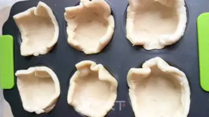 Make Flower apple pie step 7