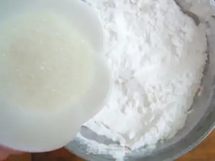 Make Scrambled mooncake step 2