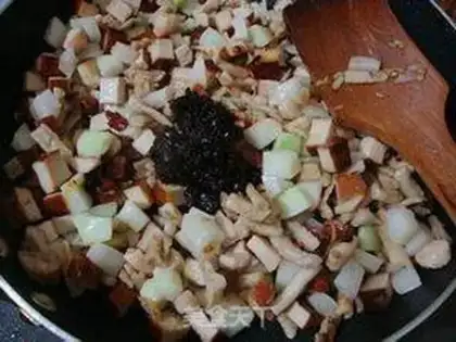 Make Roach-ding chicken step 7