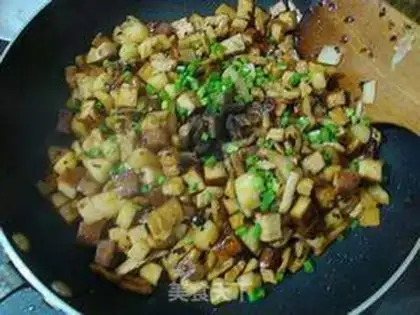 Make Roach-ding chicken step 8