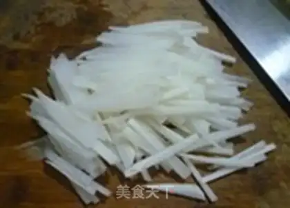 Make Carrot ribbon fish step 1