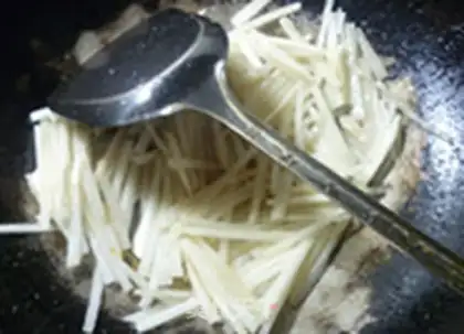 Make Carrot ribbon fish step 3