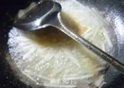 Make Carrot ribbon fish step 4
