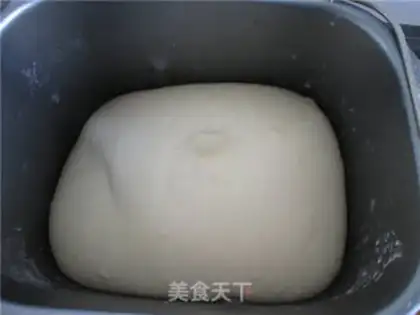 Make A salad sauce with milk toast step 10