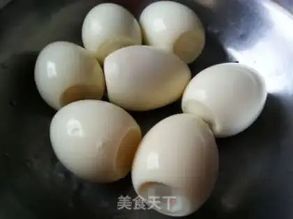 Make Egg Tower step 0