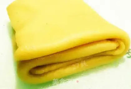 Make A lunar cake step 5