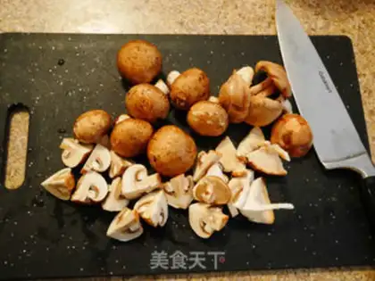 Make Pork fungus mushroom soup step 2