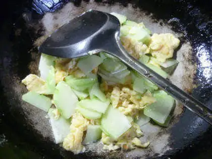Make Eggs and ferrets step 7