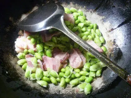 Make Soybeans soup step 3