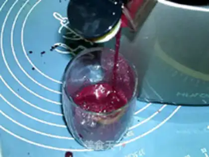 Make Mallory grape juice step 7