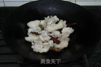 Make Red burning pig hoof step 6