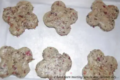Make Rose cookies step 6