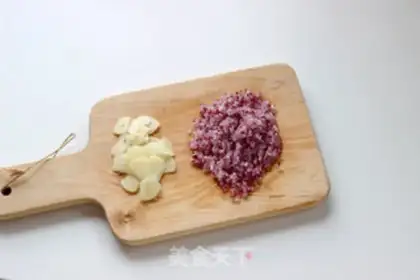 Make Garlic Italy Noodles step 2