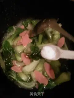Make Soccer ham soup in Shanghai step 5