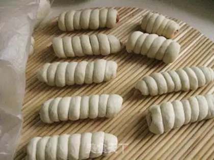 Make Roll of oatmeal step 7