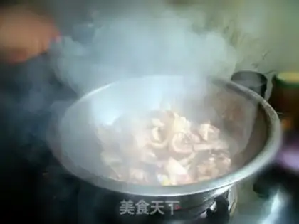 Make The rooster stews radish step 0