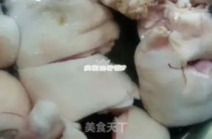 Make Secret pig hoof step 3
