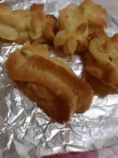 Make Peanut oil cookies step 5
