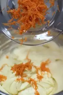 Make Carrot cake step 4
