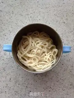 Make Onion noodles step 6