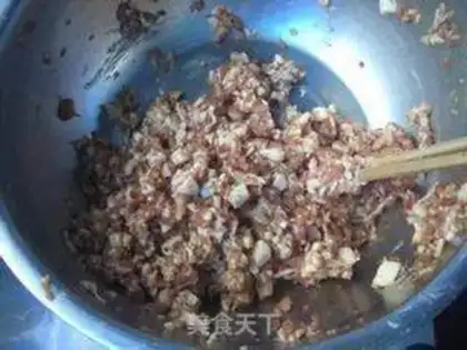 Make Meat dumplings step 1