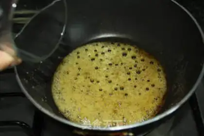 Make Caramel apple cake step 2