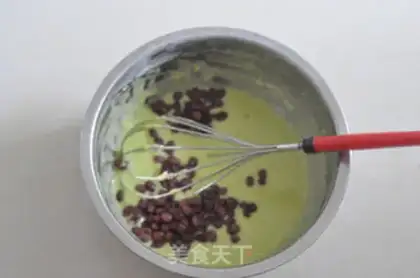 Make A spinach bean roll step 5