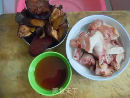Make Red wine and root soup step 0