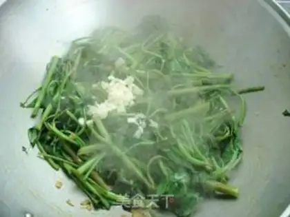 Make Garlic cabbage step 6