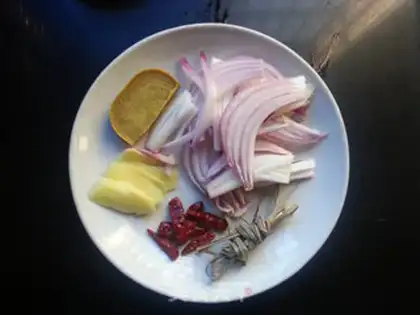 Make Curry curry toads step 1