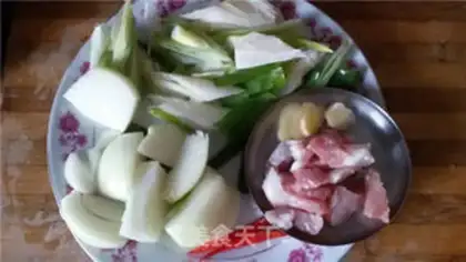 Make The onions blow up the mussels step 1