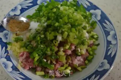 Make Homemade meat buns step 7