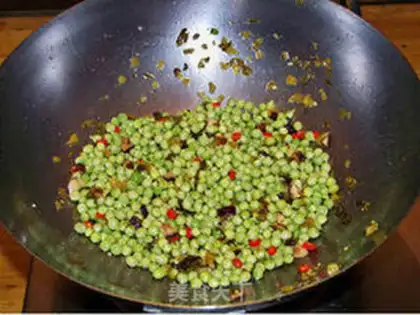 Make Peas fried meat step 5