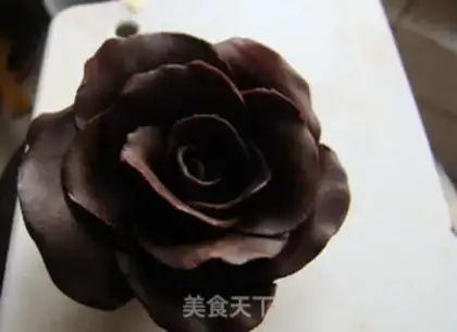 Make Chocolate roses step 12
